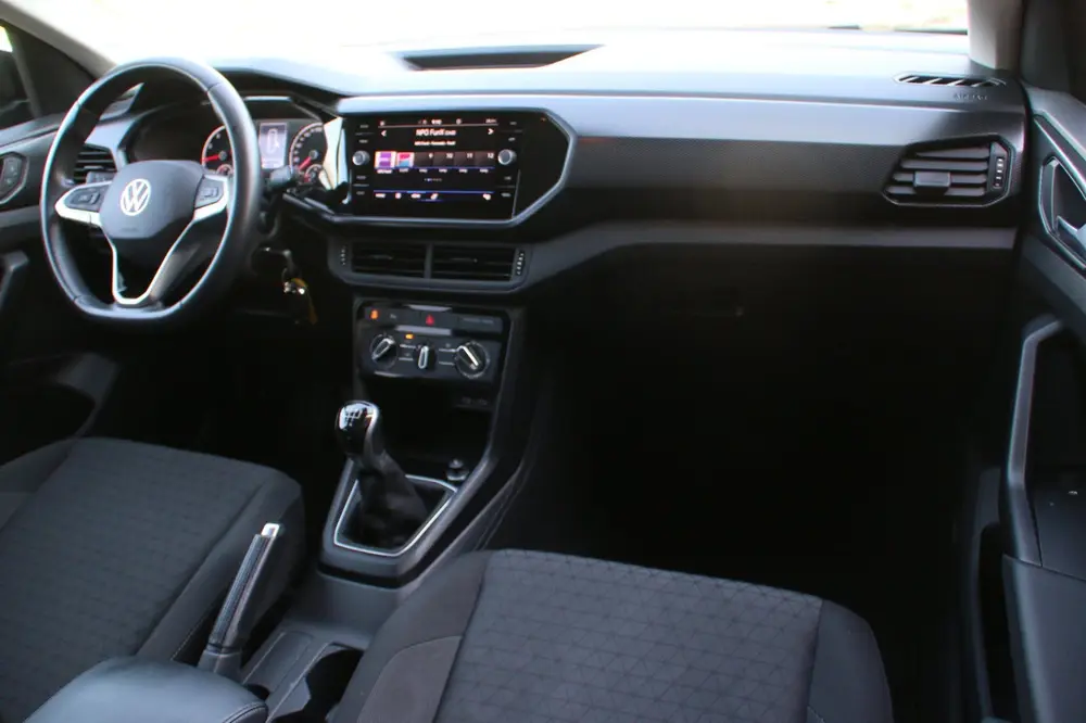 Volkswagen T-Cross 1.0 TSI Life CAMERA NL-AUTO NAP DEALER ON uit 2022, foto 10