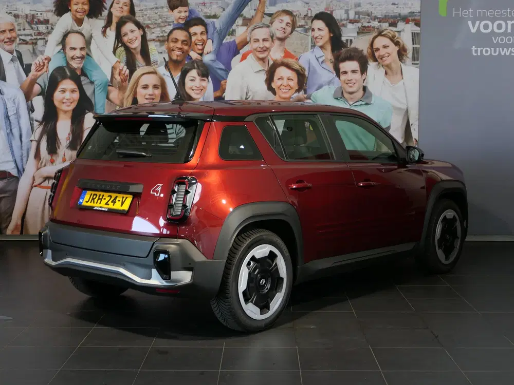 Renault 4 urban range evolution 40 kWh uit 2025, foto 3