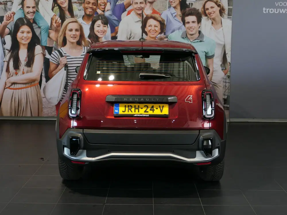 Renault 4 urban range evolution 40 kWh uit 2025, foto 4