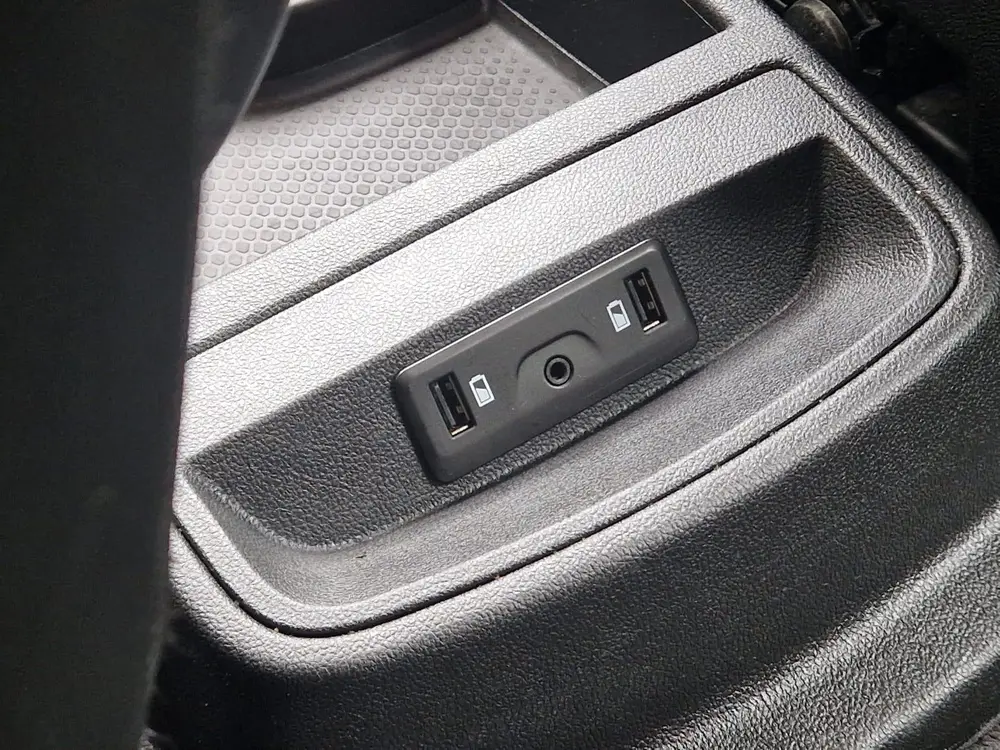 Renault Grand Scenic 1.3 TCe Bose Automaat uit 2019, foto 15