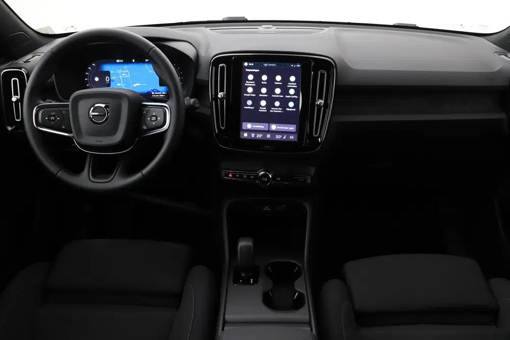 Volvo EX40 Single Motor Extended Range Plus Black Edi uit 2026, foto 4