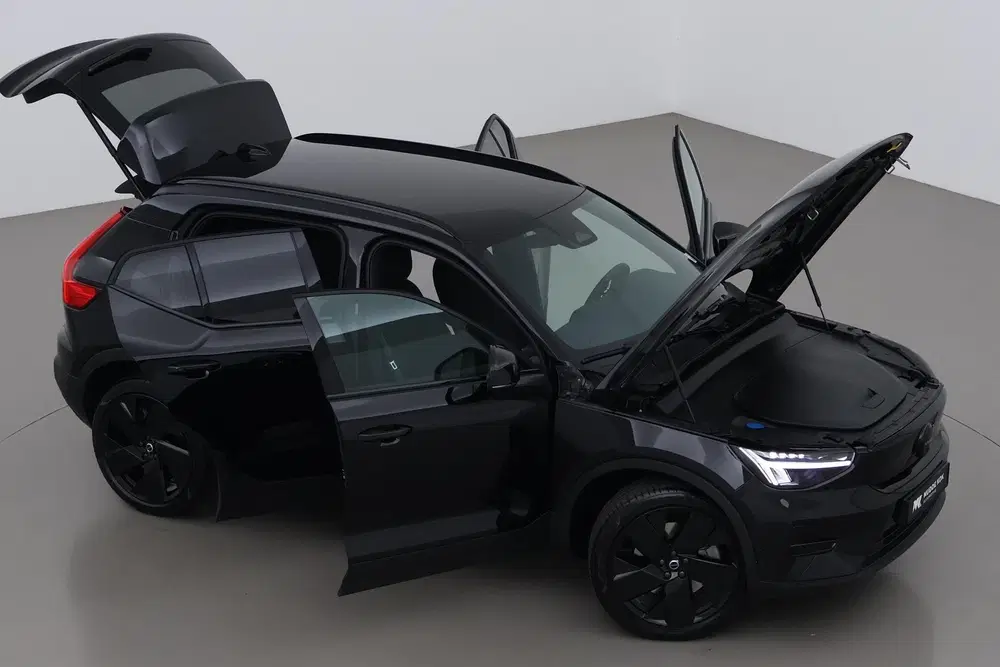 Volvo EX40 Single Motor Extended Range Plus Black Edi uit 2026, foto 6