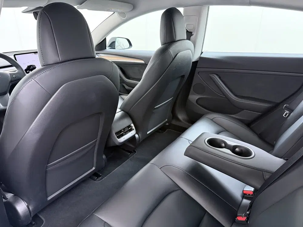 Tesla Model 3 Standard RWD Plus 60kWh Warmtepomp LFP-Acc uit 2023, foto 15