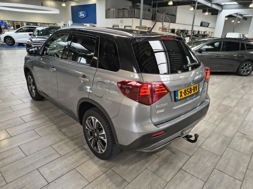 Suzuki Vitara 1.4 Boosterjet Style Smart Hybrid uit 2023, foto 4