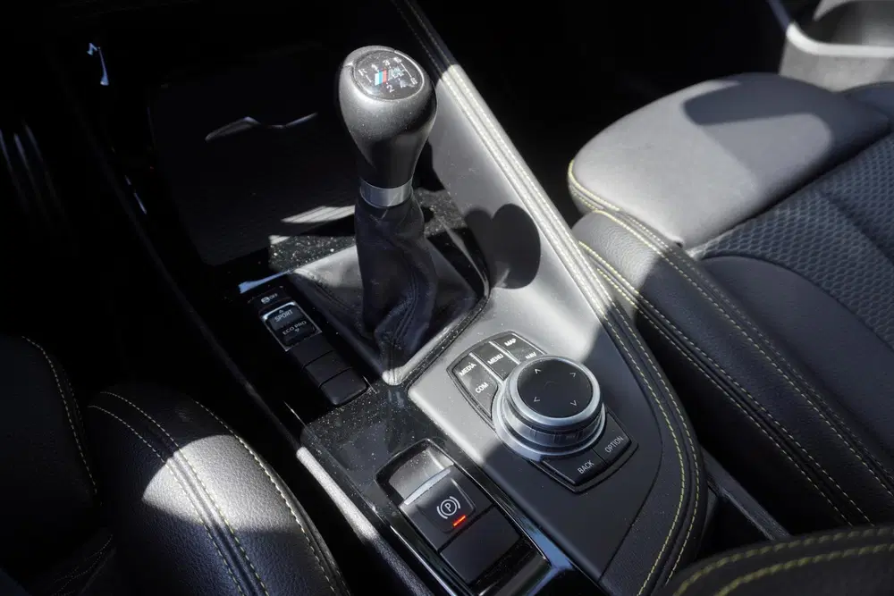 BMW X2 sDrive18i M Sportpakket uit 2021, foto 12
