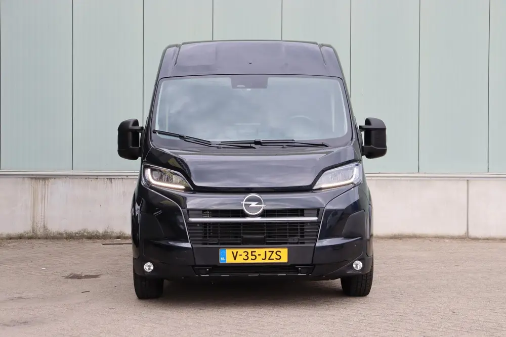 Opel Movano 2.2D 140 S&S L2H2 3.5t Navigatie uit 2024, foto 2