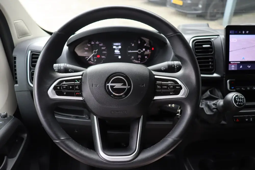 Opel Movano 2.2D 140 S&S L2H2 3.5t Navigatie uit 2024, foto 7