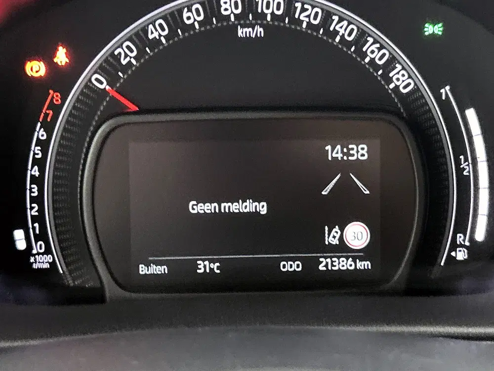 Toyota Aygo X 1.0 VVT-i MT Play uit 2025, foto 5