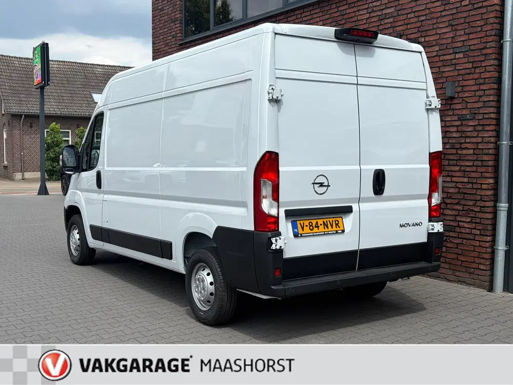 Opel Movano 2.2D 140 S&S L2H2 3.3t uit 2024, foto 3