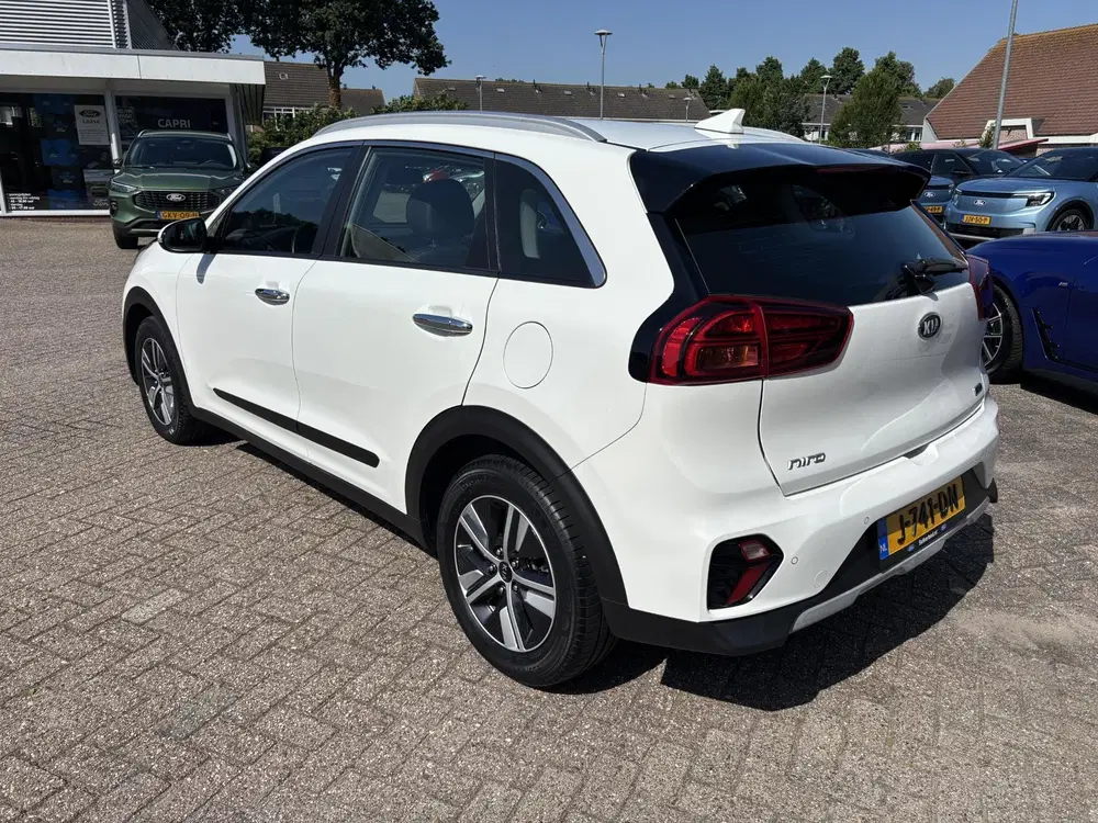 Kia Niro 1.6 GDi Hybrid DynamicLine 141pk Automaat uit 2020, foto 5
