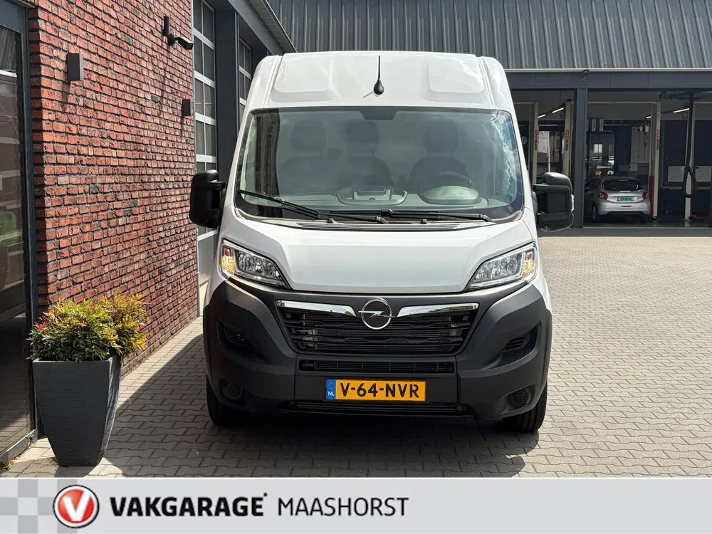 Opel Movano 2.2D 140 S&S L2H2 3.3t AchteruitrijCam uit 2024, foto 8