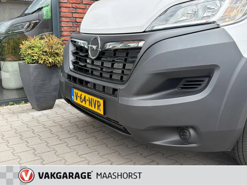 Opel Movano 2.2D 140 S&S L2H2 3.3t AchteruitrijCam uit 2024, foto 9