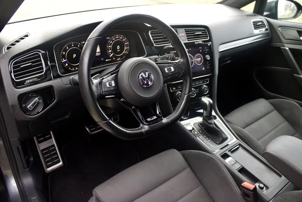 Volkswagen Golf 7.5 2.0 TSI R | Indium Grey - Pano - APR uit 2020, foto 2