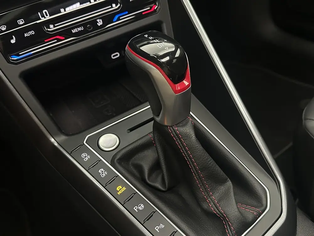 Volkswagen Polo 2.0 TSI GTI Panoramadak Beats Camera IQ Virt uit 2024, foto 11