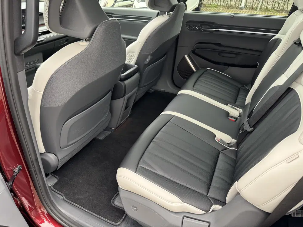 Kia EV9 GT-Line AWD 99.8 kWh uit 2026, foto 17