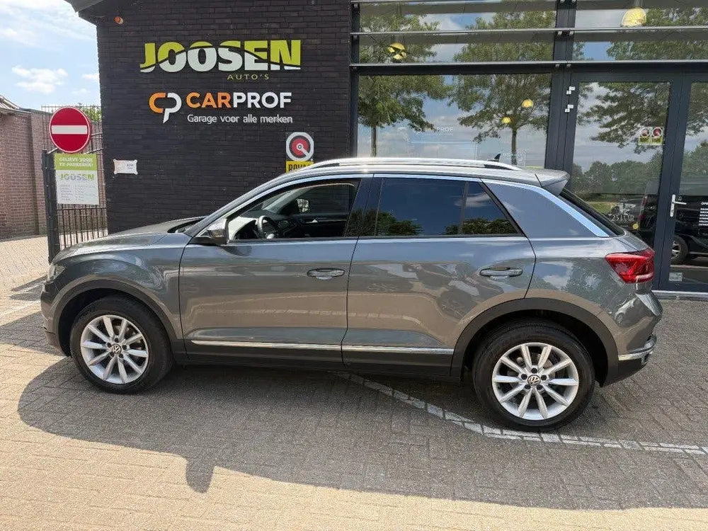 Volkswagen T-ROC 1.5 TSI SPORT BNSR uit 2021, foto 7