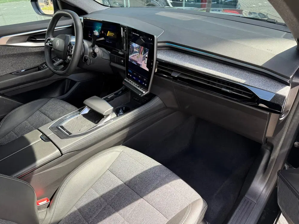 Renault Espace E-Tech full hybrid 200 techno 7p. uit 2025, foto 12
