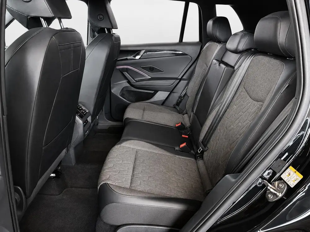 Volkswagen Tiguan 1.5 eHybrid PHEV Life Edition Trekhaak 360 uit 2025, foto 11