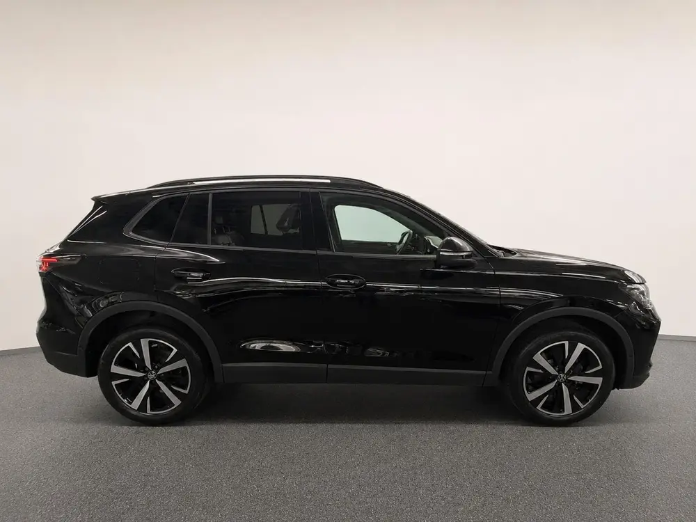 Volkswagen Tiguan 1.5 eHybrid PHEV Life Edition Trekhaak 360 uit 2025, foto 5