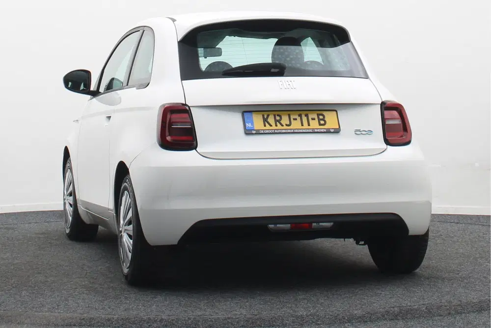Fiat 500e Icon 42 kWh SOH 95 uit 2023, foto 16