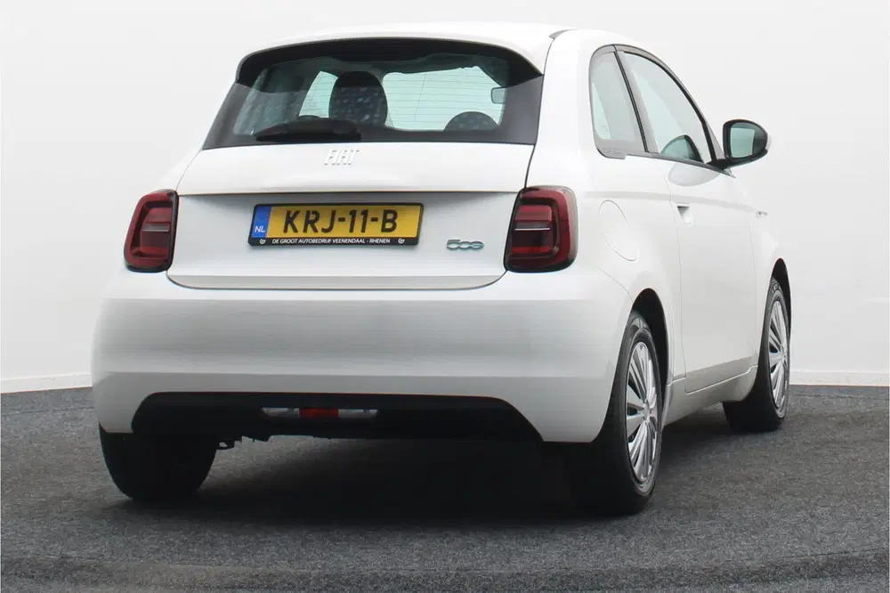Fiat 500e Icon 42 kWh SOH 95 uit 2023, foto 17