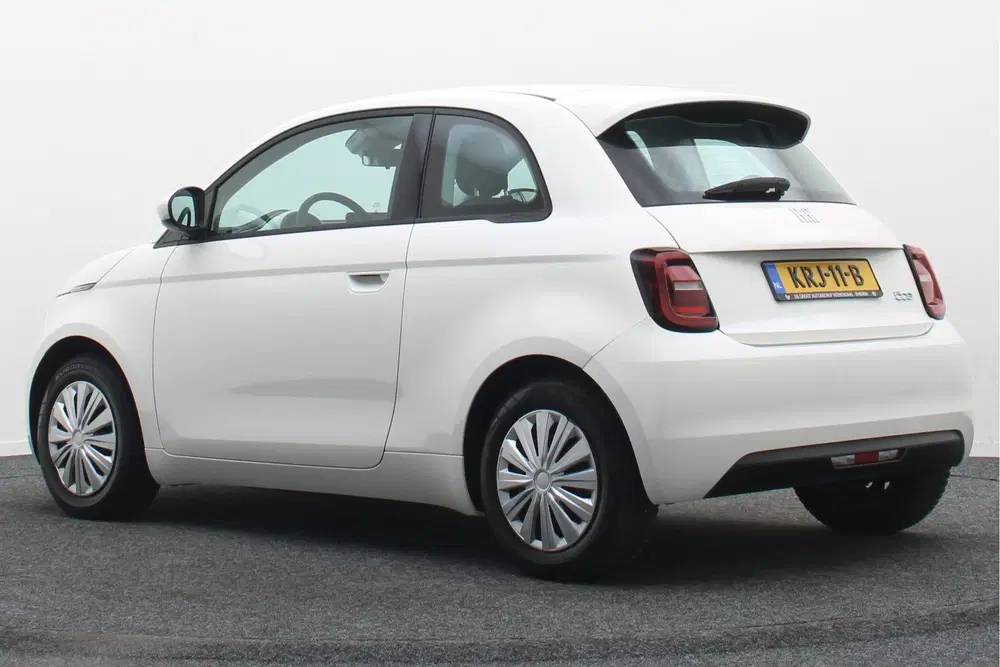 Fiat 500e Icon 42 kWh SOH 95 uit 2023, foto 4