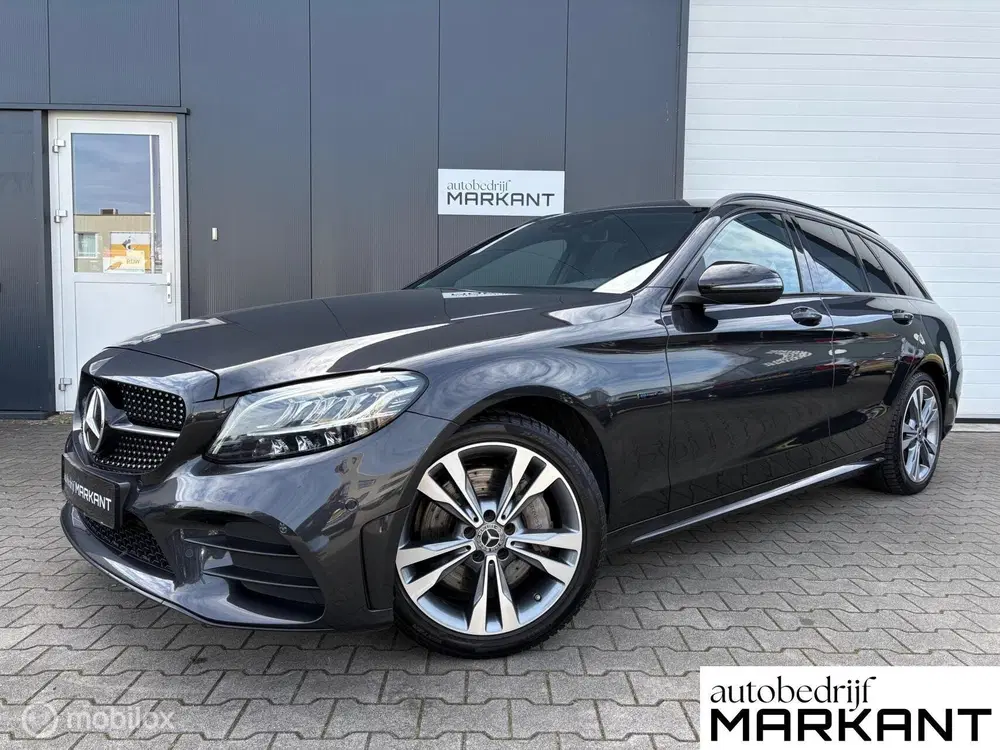 Mercedes-Benz C-Klasse 300e Business Solution AMG uit 2020