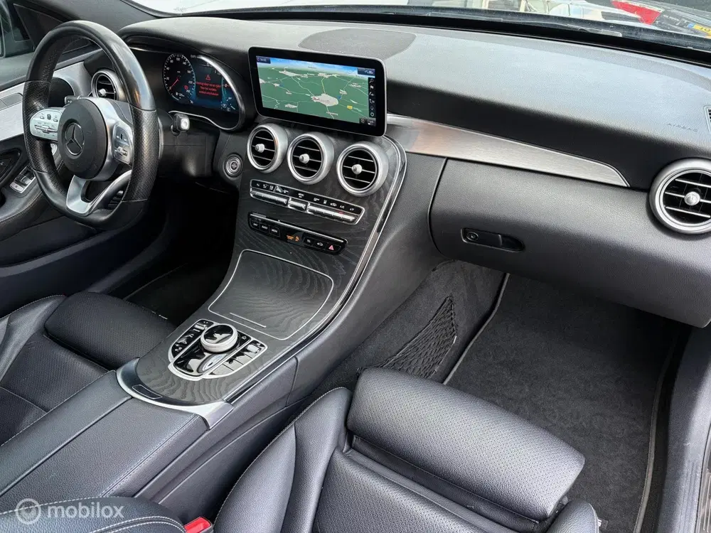 Mercedes-Benz C-Klasse 300e Business Solution AMG uit 2020, foto 6