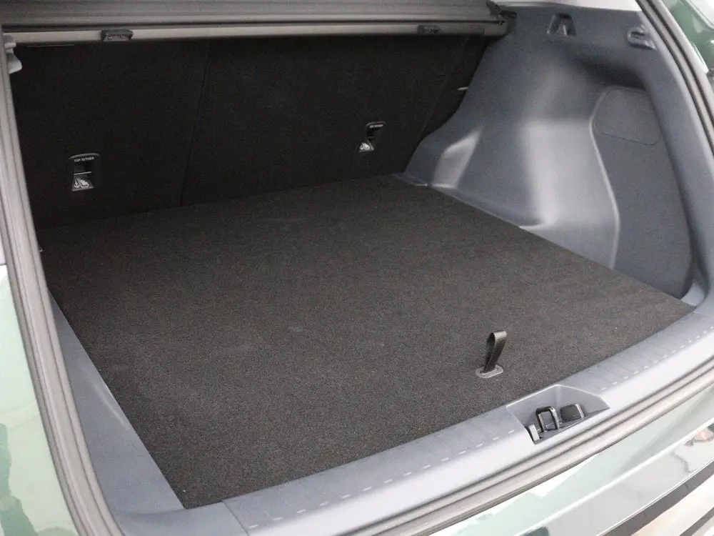 Geely Starray EM-i uit 2026, foto 11