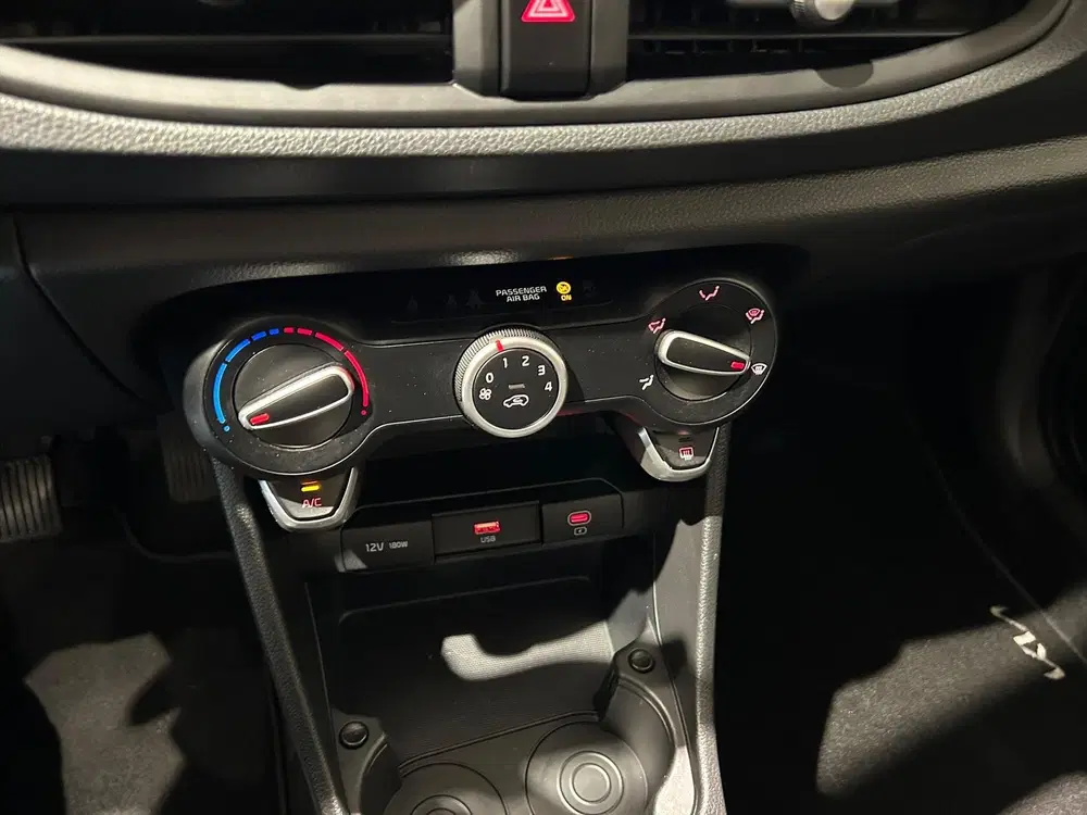 Kia Picanto 1.0 DPi 63pk 4-zits DynamicLine uit 2025, foto 13