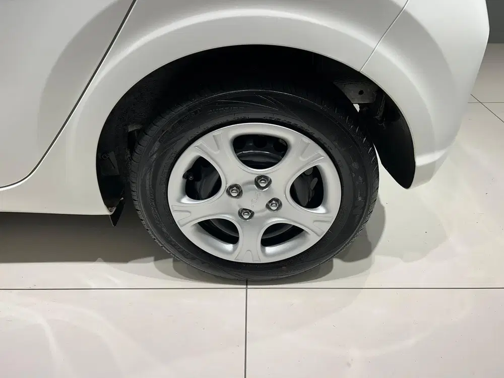 Kia Picanto 1.0 DPi 63pk 4-zits DynamicLine uit 2025, foto 6