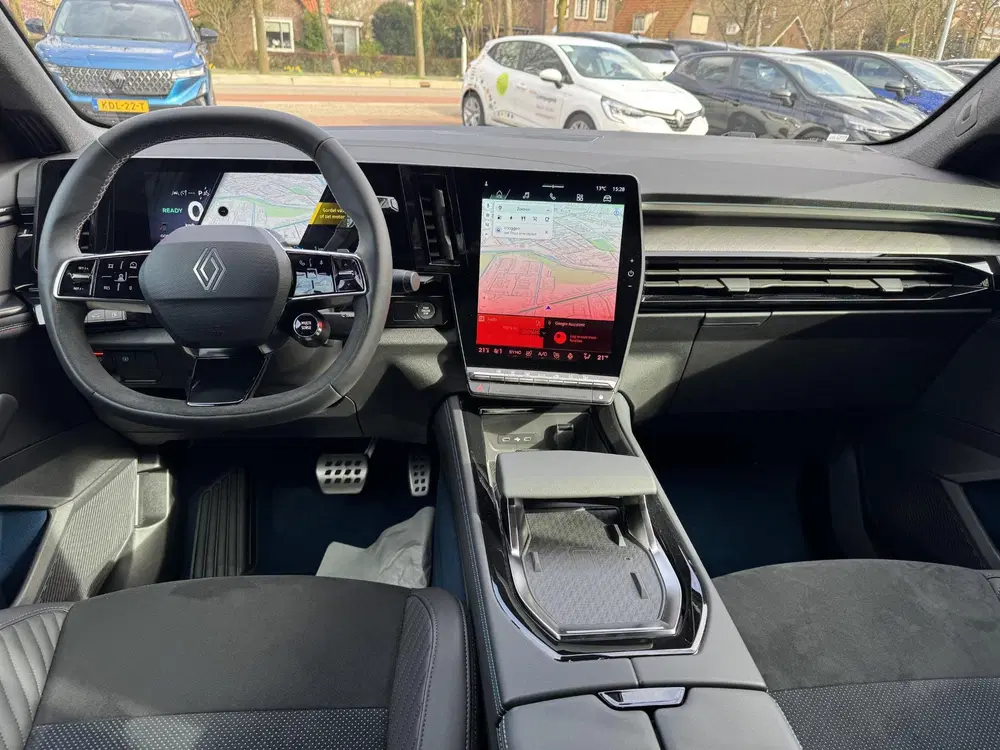 Renault Rafale 1.2 E-Tech 4x4 plug-in hybrid 300 esprit A uit 2025, foto 14