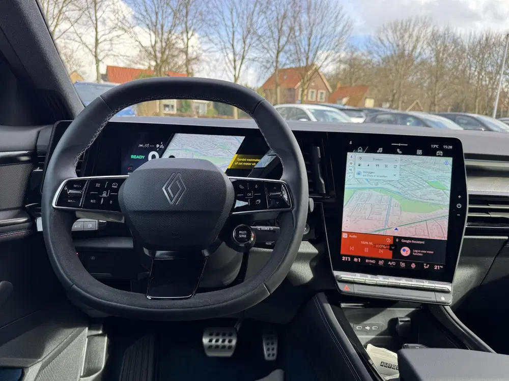 Renault Rafale 1.2 E-Tech 4x4 plug-in hybrid 300 esprit A uit 2025, foto 15