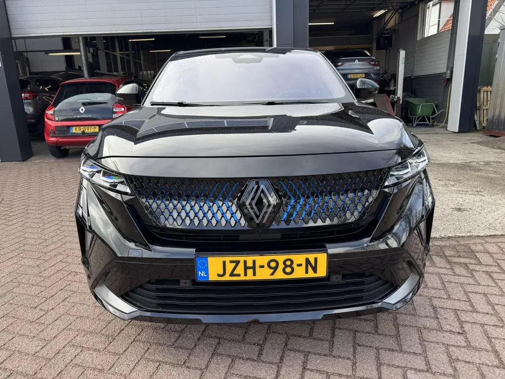 Renault Rafale 1.2 E-Tech 4x4 plug-in hybrid 300 esprit A uit 2025, foto 2