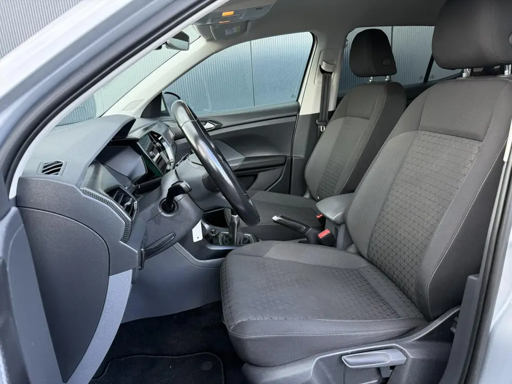 Volkswagen T-Cross 1.0 TSI 116 PK Life + NAVI + CLIMA + CRUI uit 2020, foto 5