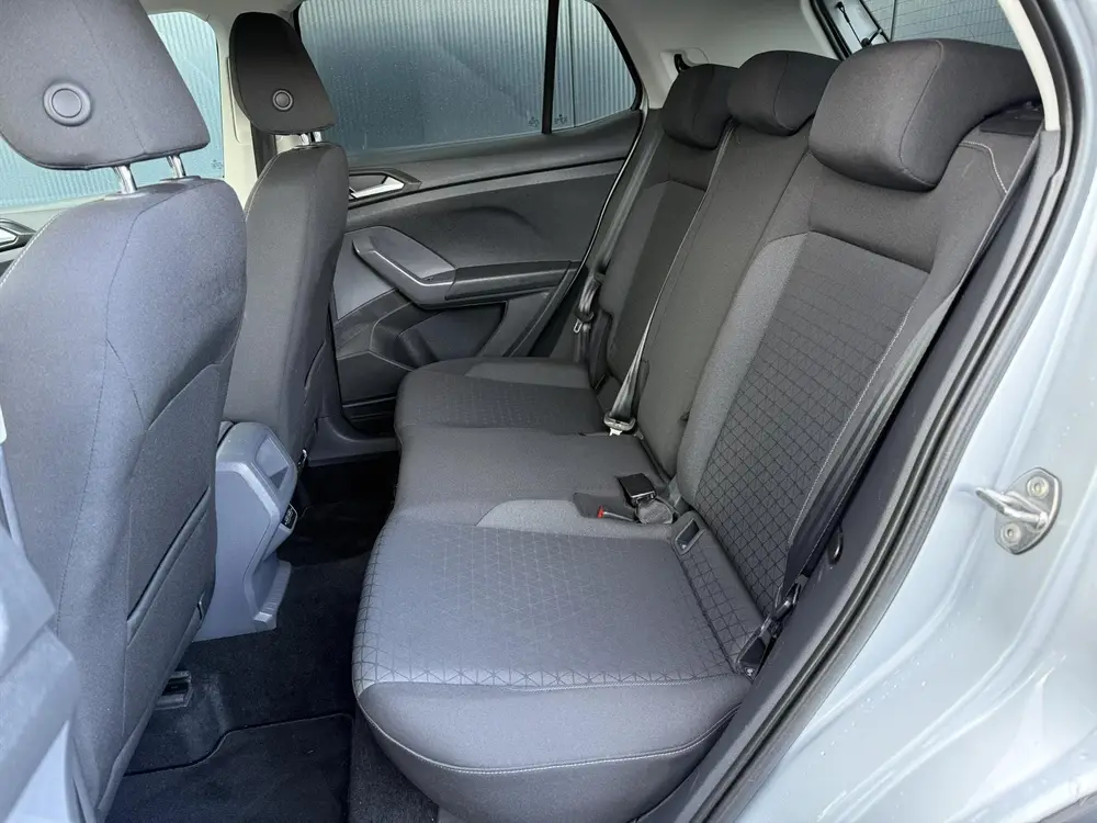 Volkswagen T-Cross 1.0 TSI 116 PK Life + NAVI + CLIMA + CRUI uit 2020, foto 6