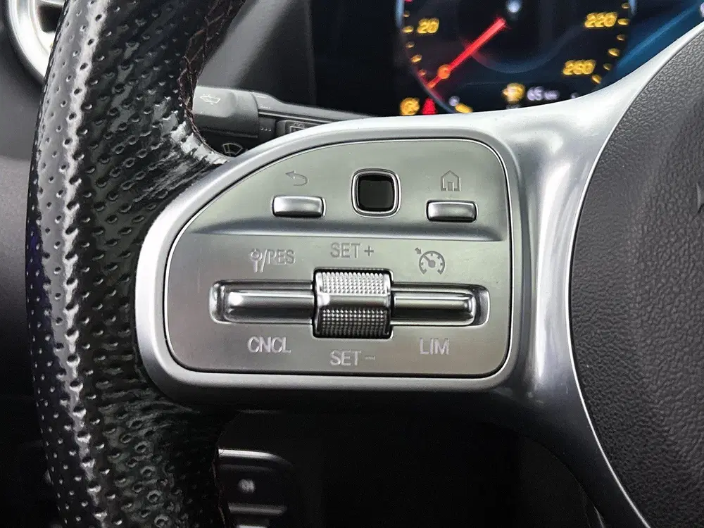 Mercedes-Benz B-Klasse 200 Business Solution AMG uit 2021, foto 17