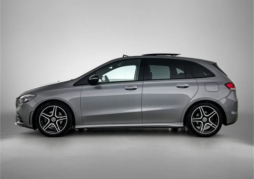 Mercedes-Benz B-Klasse 200 Business Solution AMG uit 2021, foto 3