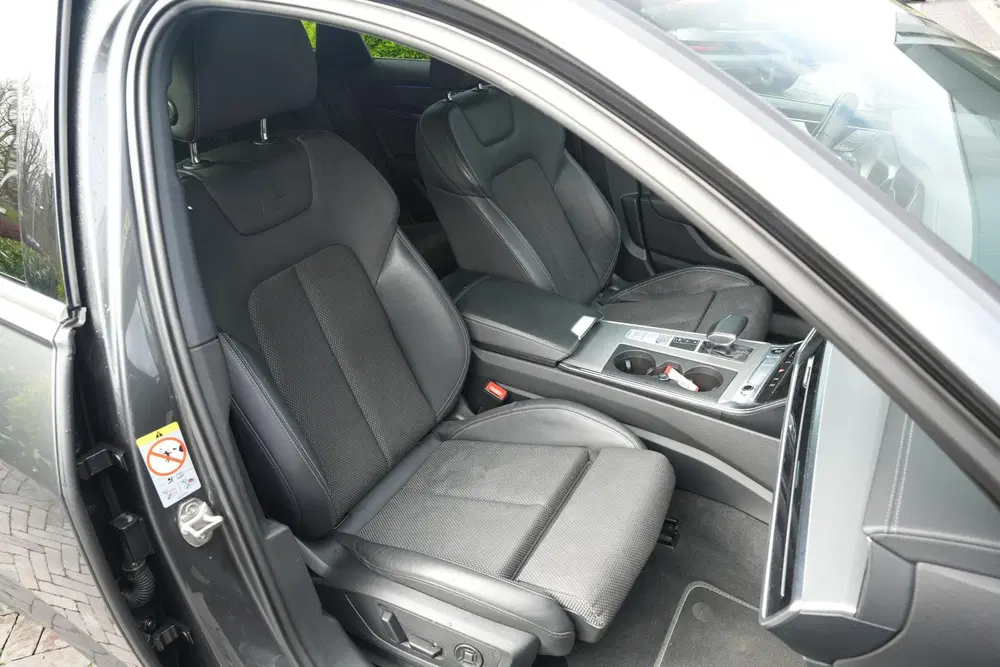 Audi A6 40 TFSI S edition LED Virtual Dash Cruise uit 2022, foto 15