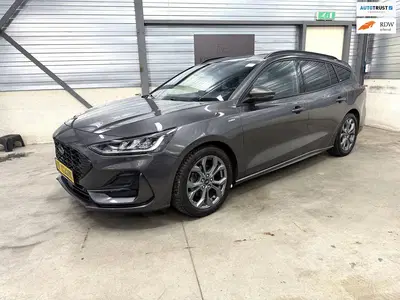 Ford Focus 1.0 EcoBoost Hybrid ST Line X 1ste eigenaa uit 2023