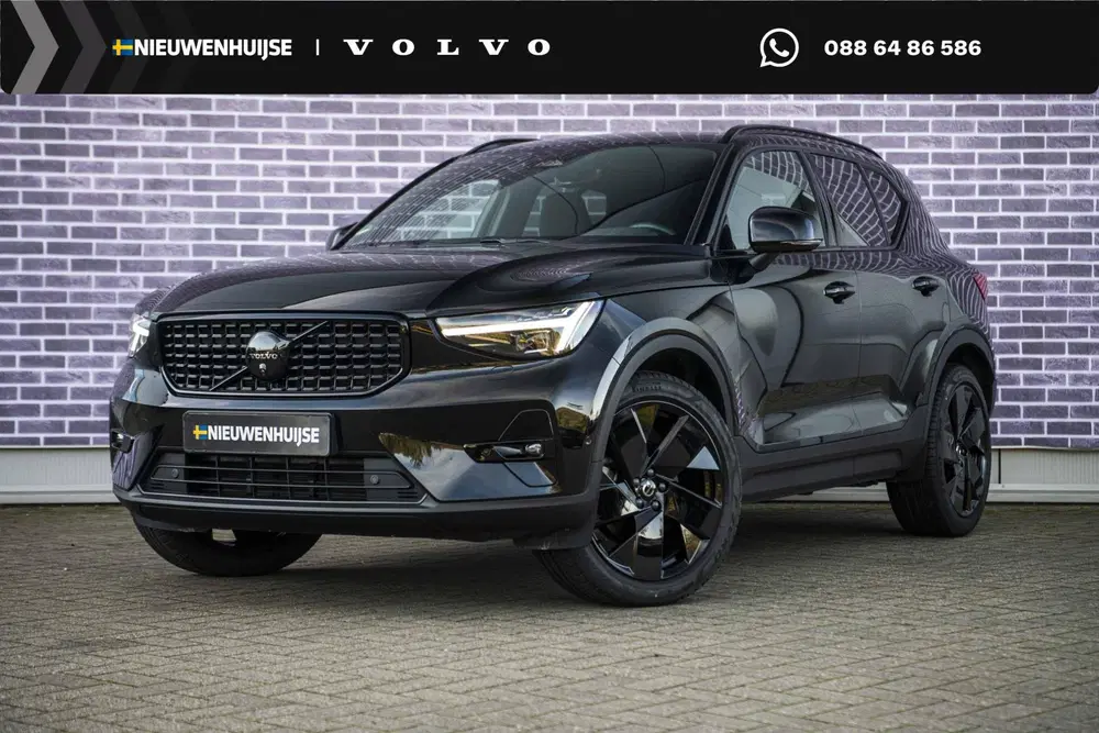 Volvo XC40 2.0 B3 Plus Dark Black Edition uit 2025