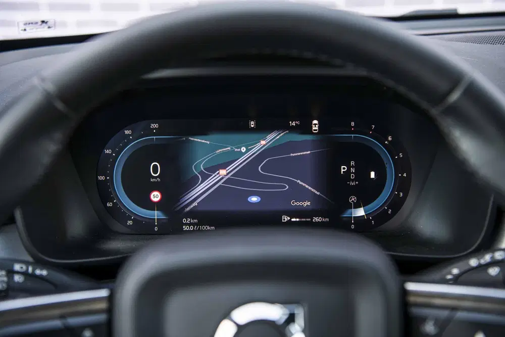Volvo XC40 2.0 B3 Plus Dark Black Edition uit 2025, foto 14
