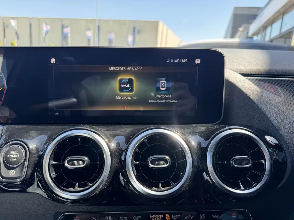 Mercedes-Benz B-Klasse 180 136PK AMG NIGHT EDITON AUTOMAAT A uit 2019, foto 13