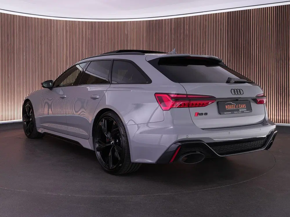 Audi RS6 600pk TFSI quattro uit 2020, foto 20