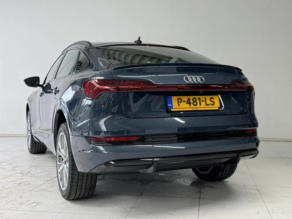 Audi e-tron 55 Quattro S Edition 95 kWh uit 2022, foto 7