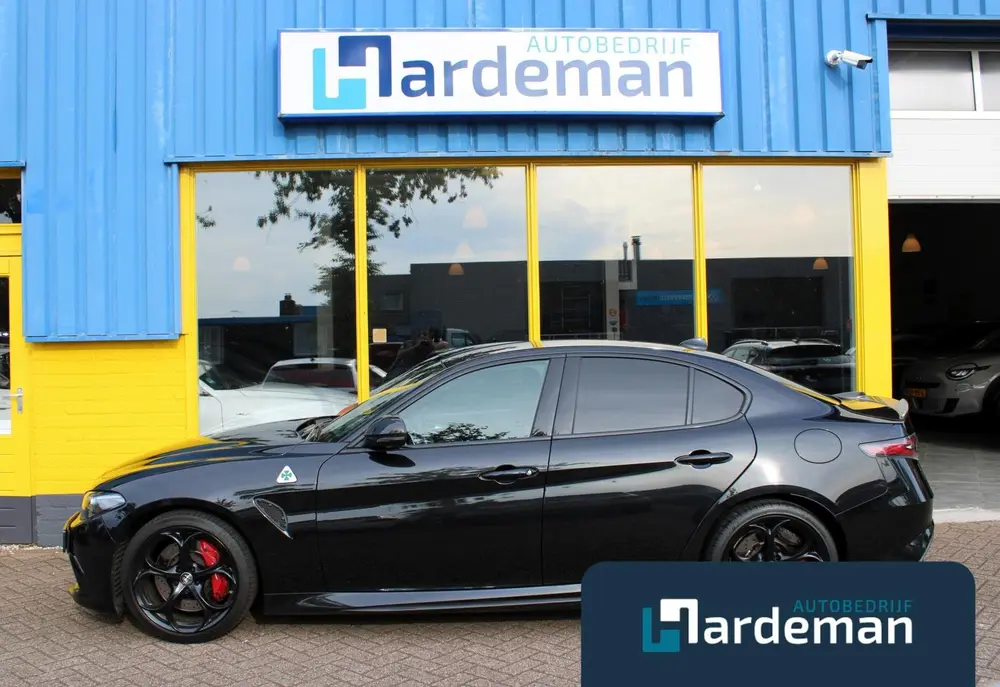 Alfa Romeo Giulia 2.9 V6 Quadrifoglio H/K Driver assist. uit 2021, foto 4