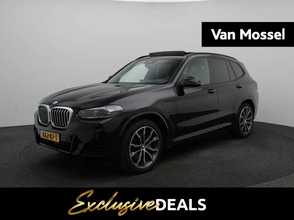 BMW X3 xDrive30e High Executive Automaat uit 2023