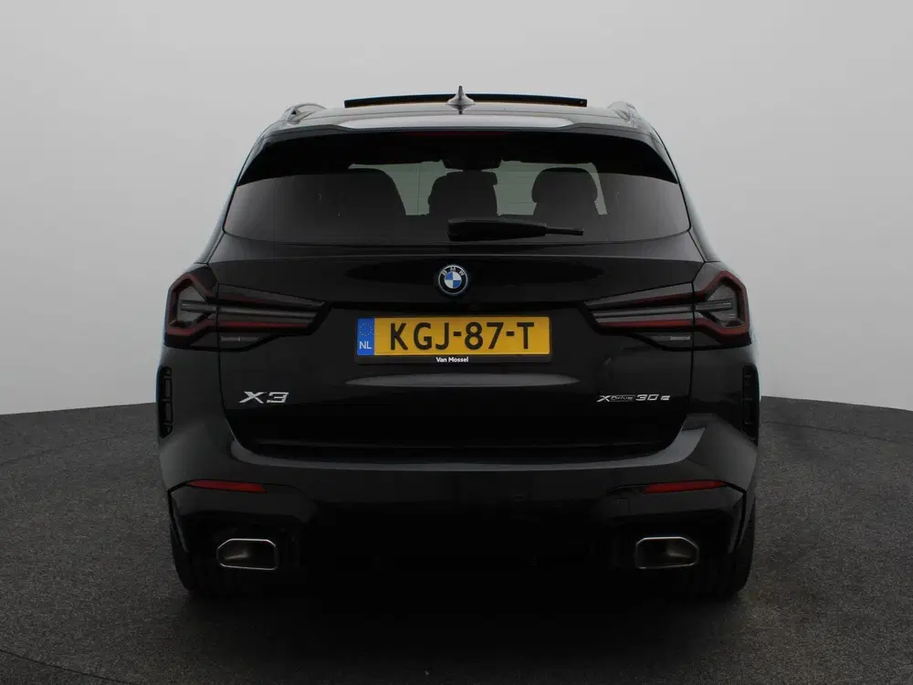 BMW X3 xDrive30e High Executive Automaat uit 2023, foto 6