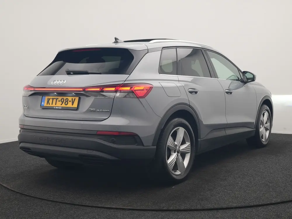 Audi Q4 e-tron 35 Advanced edition 55 kWh 170pk Dealer O. uit 2022, foto 3