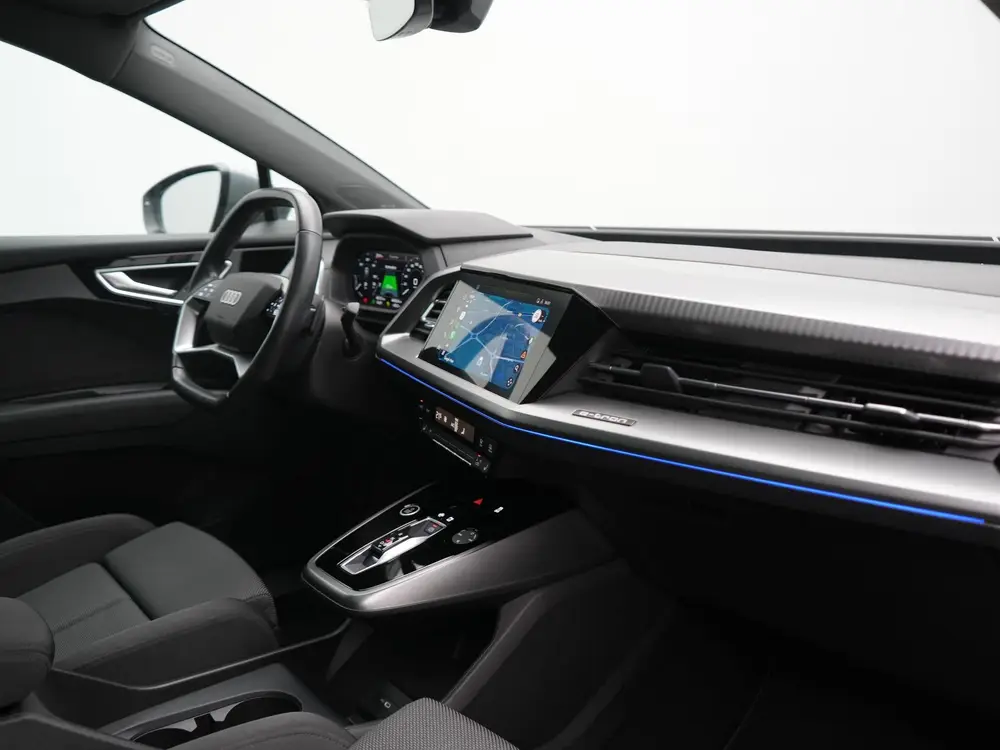 Audi Q4 e-tron 35 Advanced edition 55 kWh 170pk Dealer O. uit 2022, foto 4